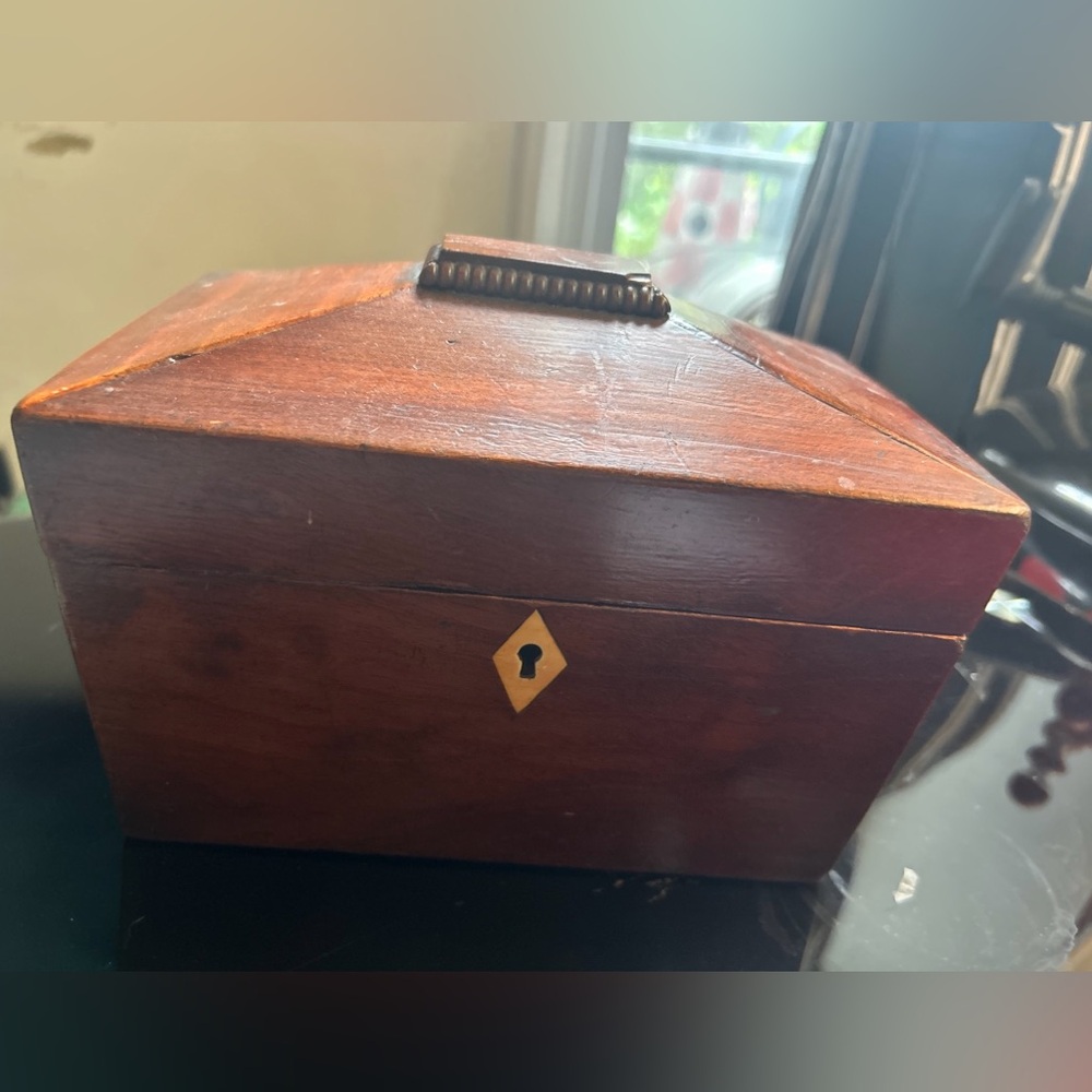 Classic Mahogany Wood Tea Caddy Box - Rich Brown Finish